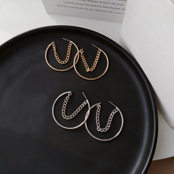 Jewelry - 💙Minimalistic Chain Hoops Earrings